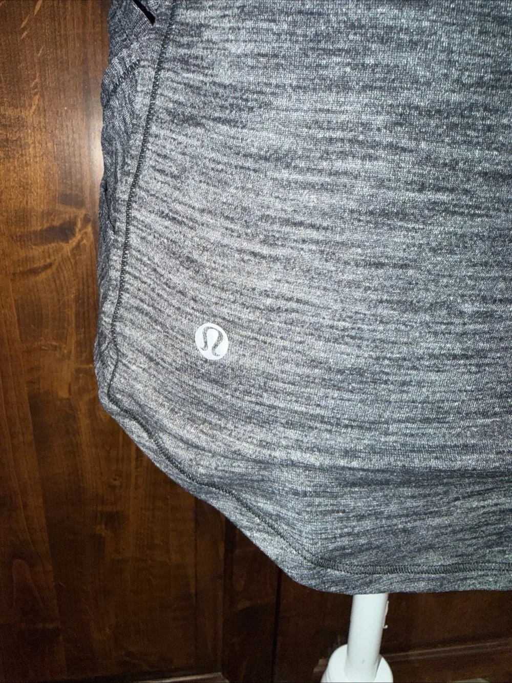 Lululemon Var-City Muscle Tank Heathered Gray Detailed Gym Sporty Athletic 8 M